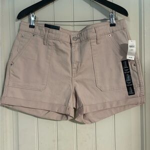 Casual Women's Gap Girlfriend Shorts in Light Pink